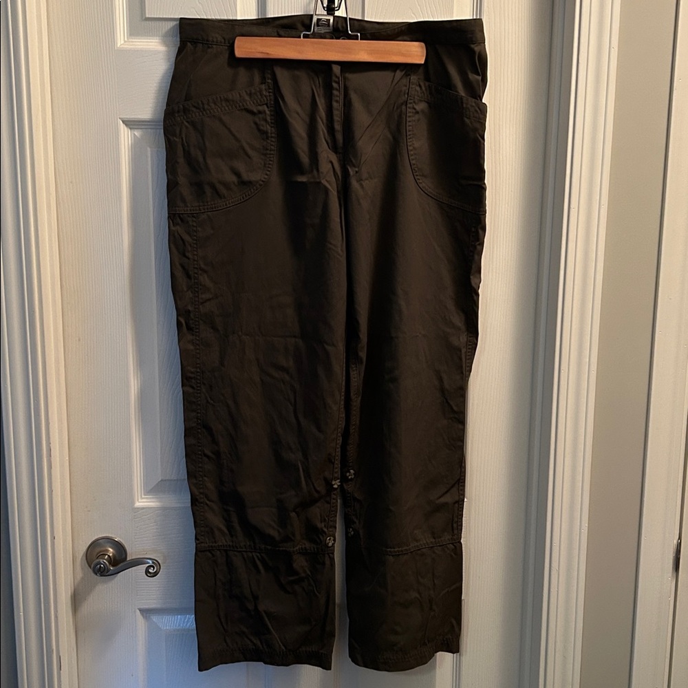 Tilley trail hiking outdoor roll up pants straight wide leg olive color size 12